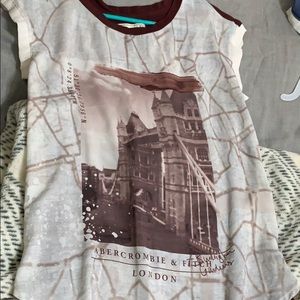 XS Women Abercrombie and Fitch blouse